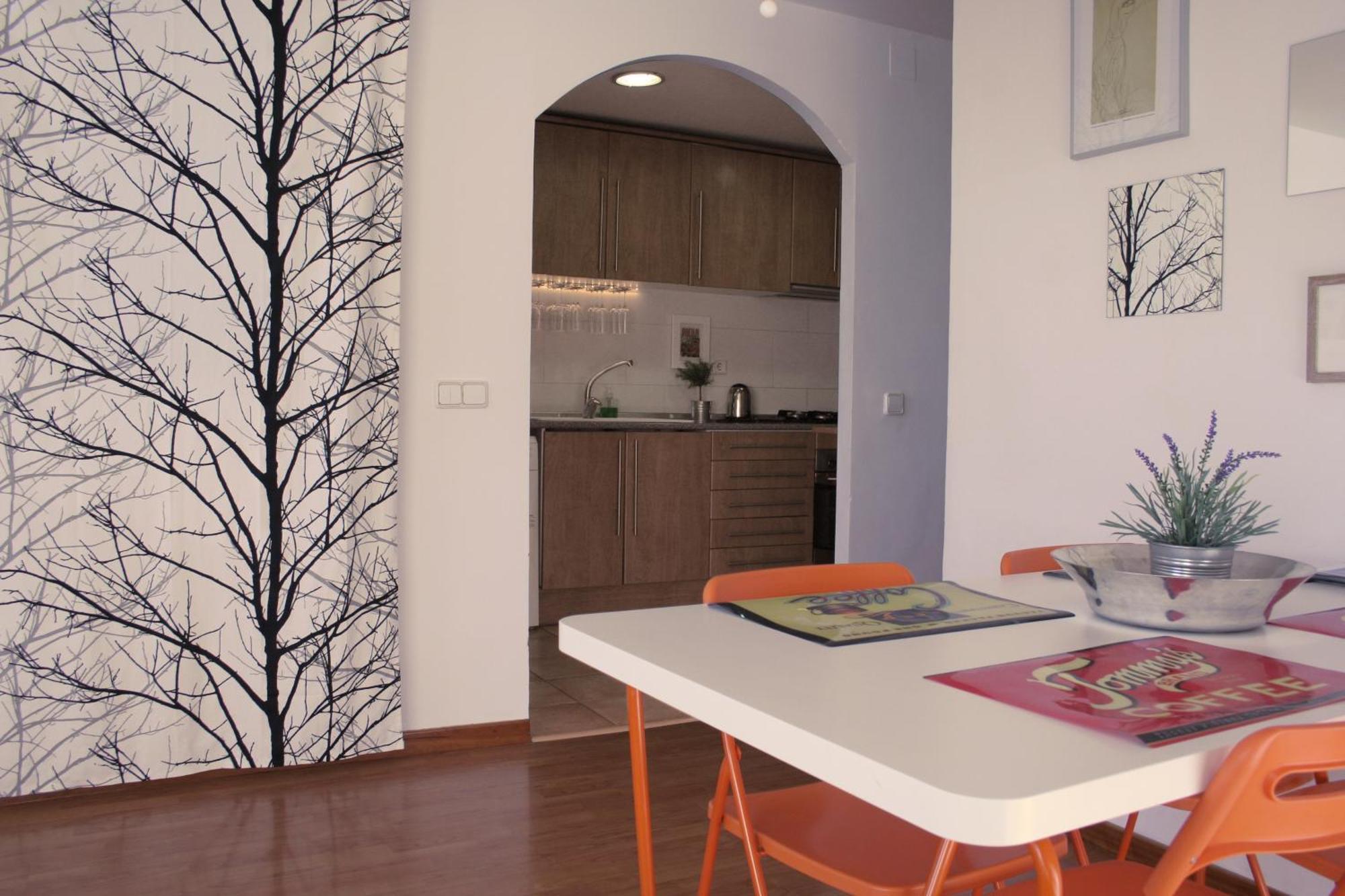 Lovely Apartment With A Terrace Barcelone Extérieur photo